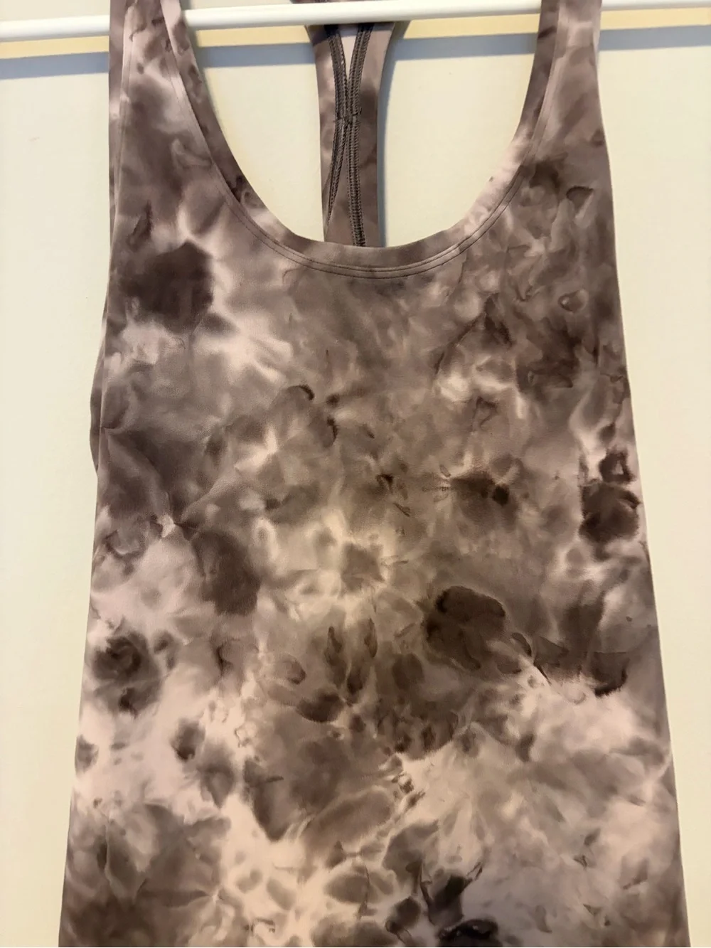 Lululemon Cool Racerback Short Tank Top Tie Dye Size 8
